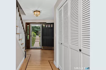 6 Hemlock Lane, Avon, CT 06001 - Photo 9