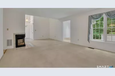 41 Eaton Woods Road #41, Hamden, CT 06518 - Photo 3