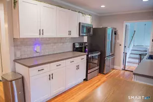 34 4 Story Ln, Torrington, CT 06790 - Photo 13