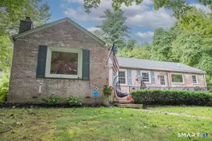 34 4 Story Ln, Torrington, CT 06790 - Photo 3