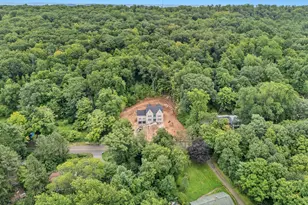 298 Wooding Hill Rd, Bethany, CT 06524 - Photo 3