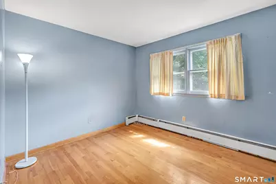 34 Belleview Drive, Derby, CT 06418 - Photo 23