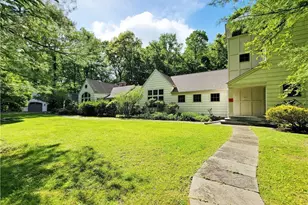 22 Ketcham Rd, Ridgefield, CT 06877 - Photo 3