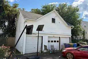 16 Luke St, Waterbury, CT 06706 - Photo 3