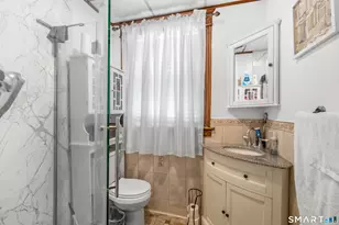 16 Luke St, Waterbury, CT 06706 - Photo 19