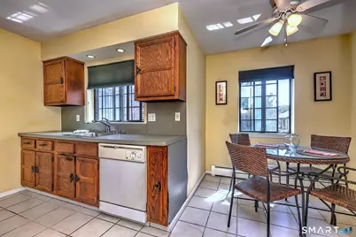330 Foxwood Lane #330, Milford, CT 06461 - Photo 3