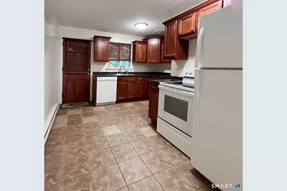 1660 Farmington Avenue #10, Farmington, CT 06085 - Photo 1