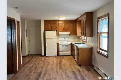 31 Divinity Street #8, Bristol, CT 06010 - Photo 5