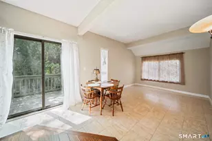 28 Heritage Circle, Southbury, CT 06488 - Photo 9