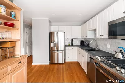180 Turn Of River Road #11A, Stamford, CT 06905 - Photo 9