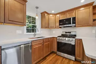 83 Winslow Dr, West Haven, CT 06516 - Photo 9