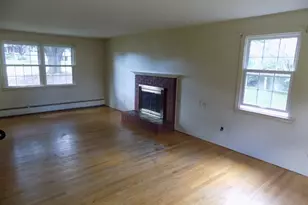 60 Oehler Dr, Bristol, CT 06010 - Photo 5