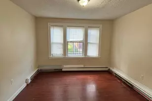 256 Mather St, Hartford, CT 06112 - Photo 5