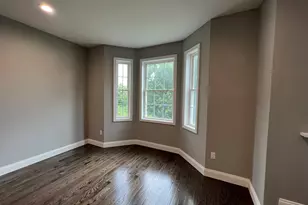 35 Ringgold St, West Hartford, CT 06107 - Photo 9