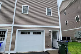 35 Ringgold St, West Hartford, CT 06107 - Photo 29