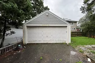 839 Cleveland Ave, Bridgeport, CT 06604 - Photo 23