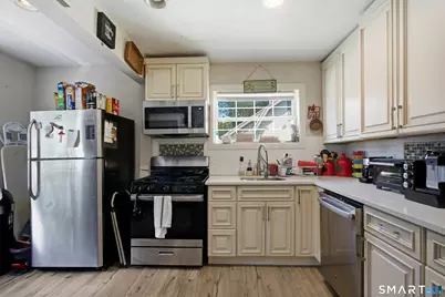 44 Elm Tree Place, Stamford, CT 06906 - Photo 15
