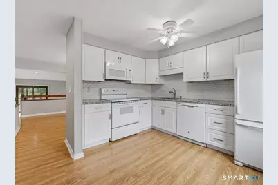 98 Metacomet Drive #98, Meriden, CT 06450 - Photo 13