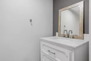 98 Metacomet Dr, Meriden, CT 06450 - Photo 27