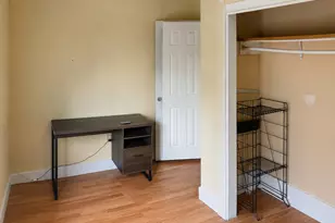 30 Chamberlain Pl, New Haven, CT 06512 - Photo 11
