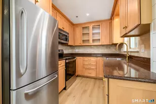1611 Washington Blvd, Stamford, CT 06901 - Photo 5
