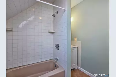 294 Central Avenue #3, Norwich, CT 06360 - Photo 11