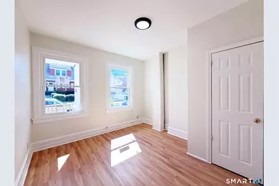347 Dover Street, Bridgeport, CT 06610 - Photo 15