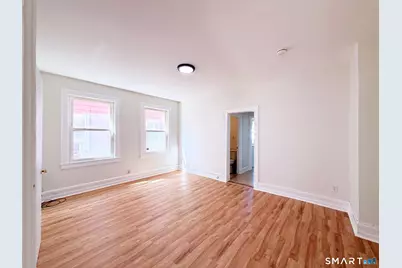 347 Dover Street, Bridgeport, CT 06610 - Photo 11