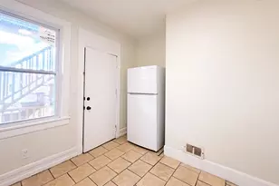 347 Dover St, Bridgeport, CT 06610 - Photo 27