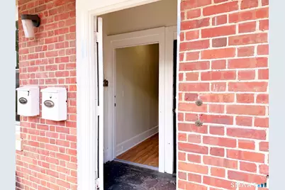 347 Dover Street, Bridgeport, CT 06610 - Photo 9