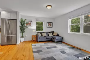 25 Gale Rd, Bloomfield, CT 06002 - Photo 5