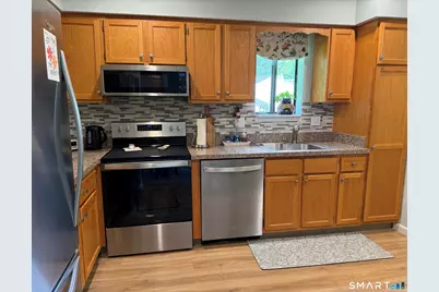 35 Nutmeg Road #B2, Middlebury, CT 06762 - Photo 7