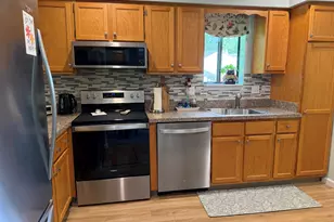 35 Nutmeg Rd, Middlebury, CT 06762 - Photo 7