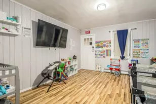 65 Fleet St, Bridgeport, CT 06606 - Photo 11