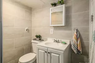 65 Fleet St, Bridgeport, CT 06606 - Photo 31