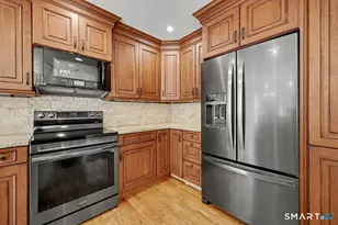 4 Rainbow Ct, New Milford, CT 06776 - Photo 7