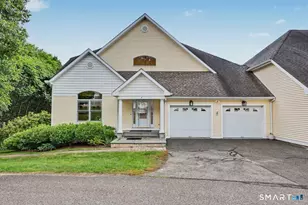 4 Rainbow Ct, New Milford, CT 06776 - Photo 1