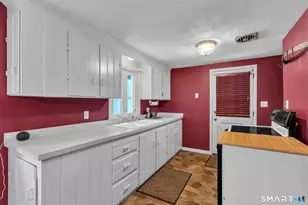 18 Laurel Ln, Windham, CT 06280 - Photo 5