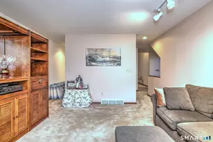 690 Forest Rd, West Haven, CT 06516 - Photo 19