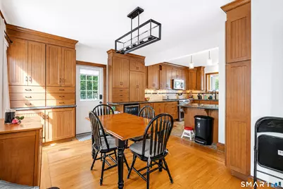 64 Walker Street, Manchester, CT 06040 - Photo 11