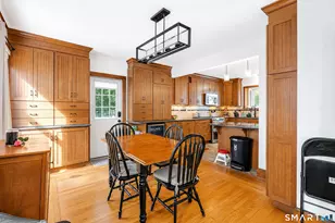 64 Walker St, Manchester, CT 06040 - Photo 11