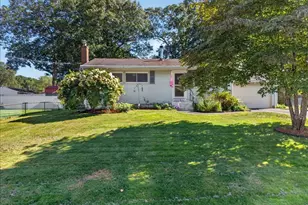 12 Bern Ct, Groton, CT 06355 - Photo 3