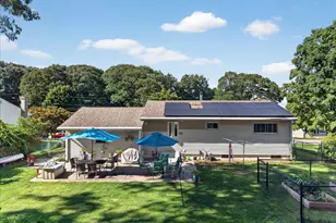 12 Bern Ct, Groton, CT 06355 - Photo 5