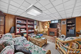 12 Bern Ct, Groton, CT 06355 - Photo 37