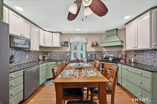 12 Bern Ct, Groton, CT 06355 - Photo 27