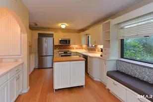 783 Heritage Vlg, Southbury, CT 06488 - Photo 7
