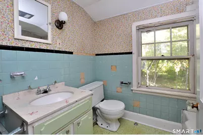 166 Duncaster Road, Bloomfield, CT 06002 - Photo 29