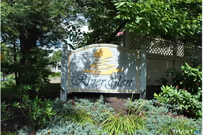 46 Glen Ridge Court #46, New Milford, CT 06776 - Photo 1