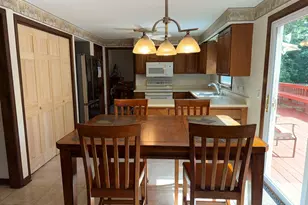 11 Weatherside Dr, Wallingford, CT 06492 - Photo 11