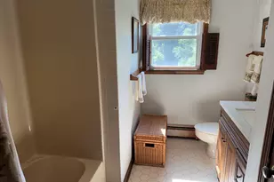 11 Weatherside Dr, Wallingford, CT 06492 - Photo 21